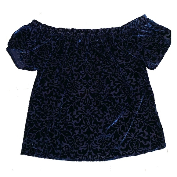 HOLLISTER OFF THE SHOULDER TOP - Picture 2 of 4